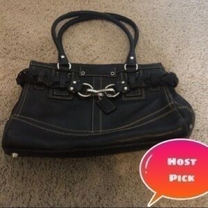 Coach Hampton black leather purse